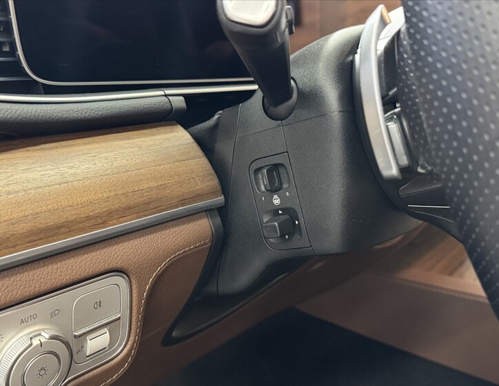 Mercedes-Benz GLS SUV / Terénní 3,0 l 270 kw