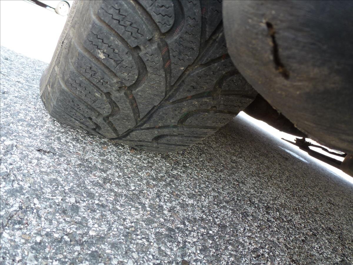 Volkswagen Passat Kombi 1,6 l 74 kw