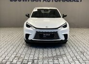 Lexus LBX SUV / Terénní 1,5 l 100 kw