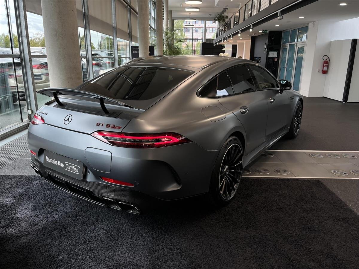 Mercedes-Benz AMG GT Sedan 4,0 l 470 kw