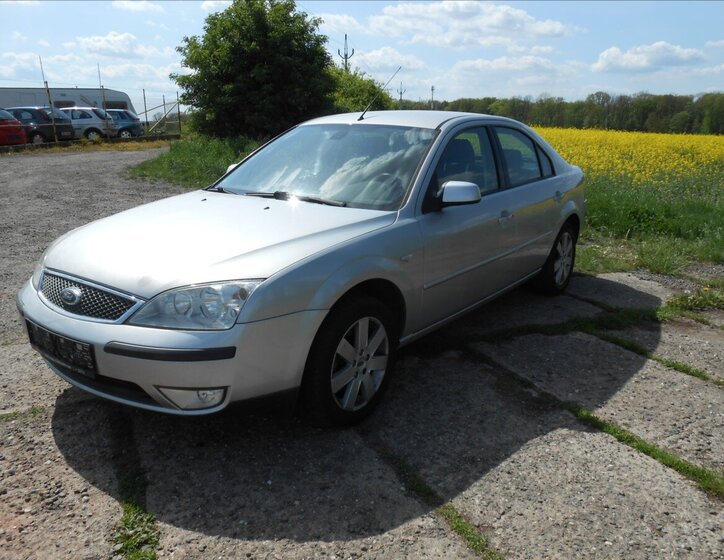 Ford Mondeo Liftback 1,8 l 92 kw