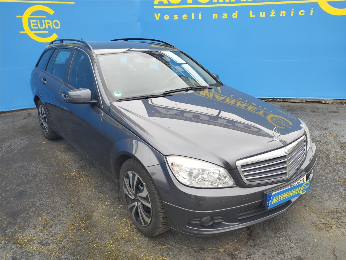 Mercedes-Benz Třídy C Kombi 1,8 l 115 kw