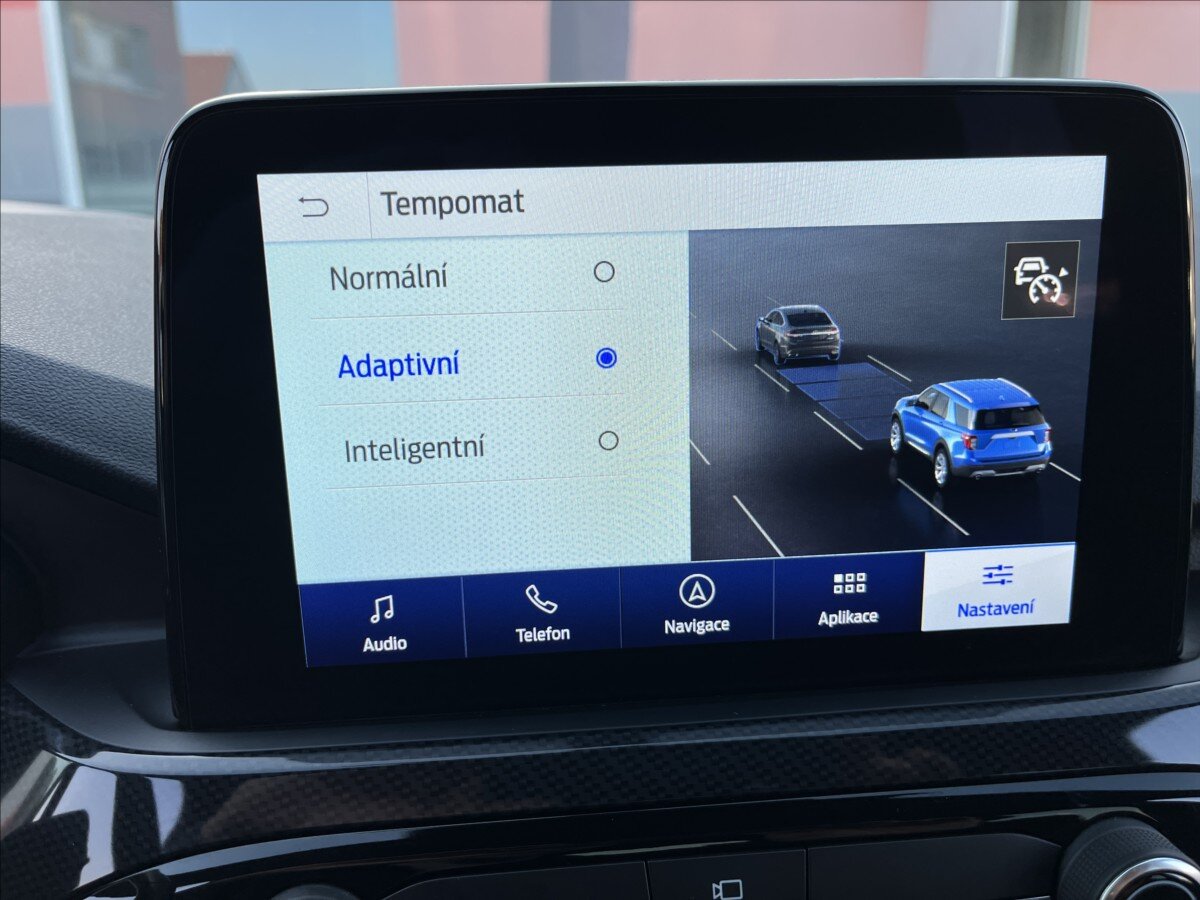 Ford Kuga SUV / Terénní 2,5 l 165 kw