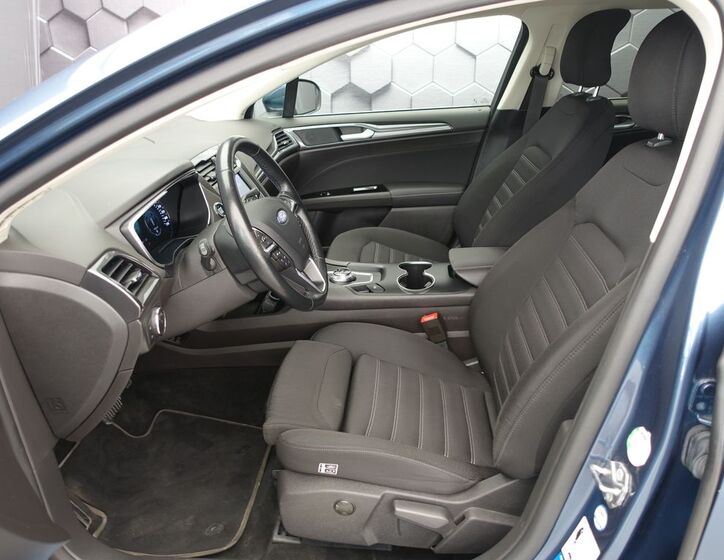 Ford Mondeo 27