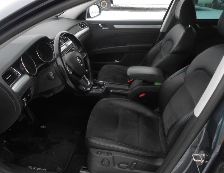 Škoda Superb Kombi 2,0 l 125 kw