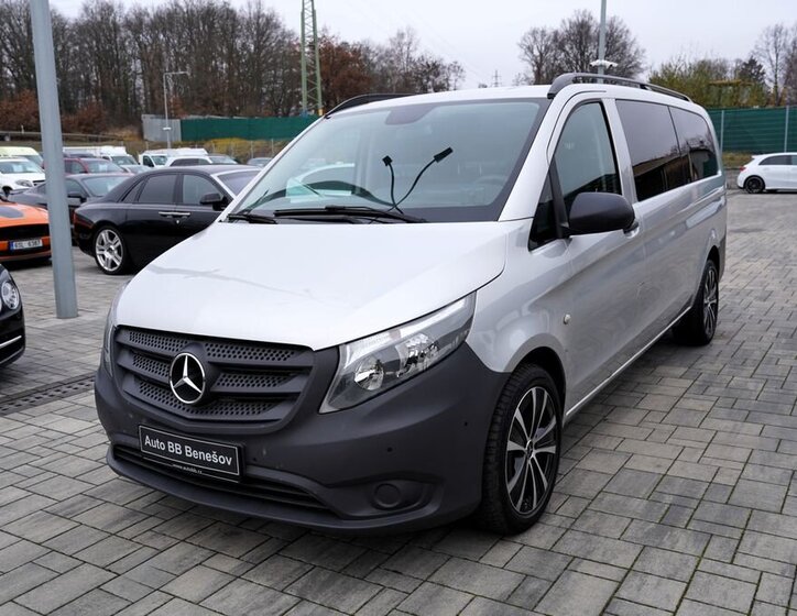 Mercedes-Benz Vito 2