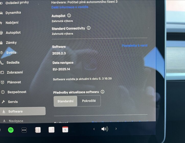 Tesla Model 3 Sedan / Limuzína 0,0 208 kw