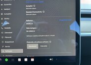 Tesla Model 3 Sedan / Limuzína 0,0 208 kw