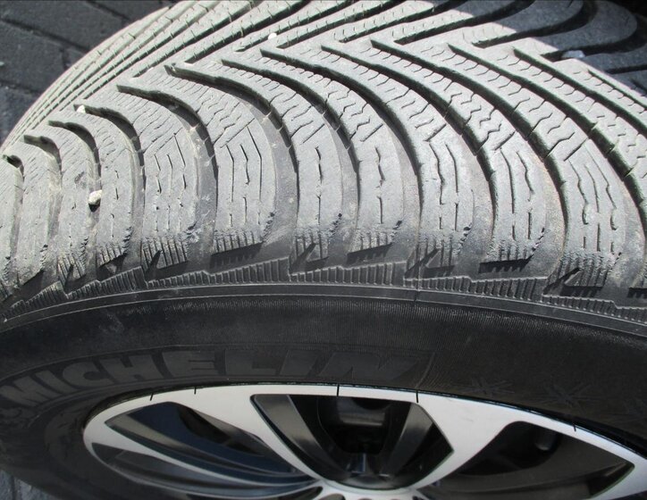 Nissan Qashqai SUV 1,6 l 96 kw