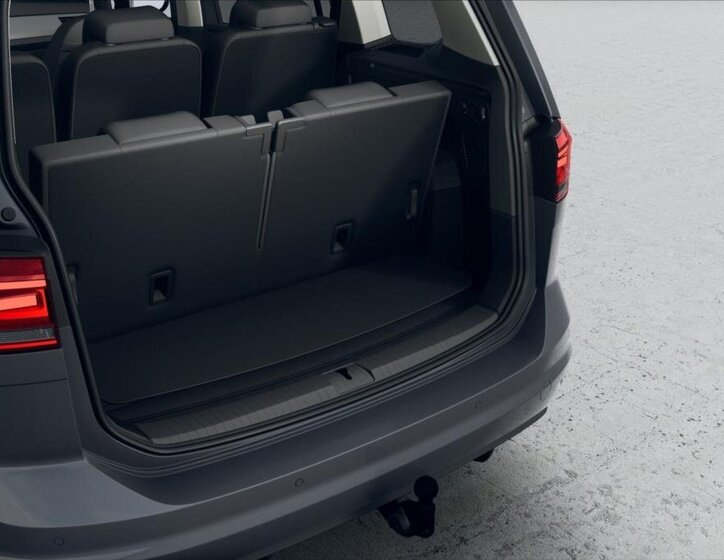 Volkswagen Touran MPV 1,5 l 110 kw