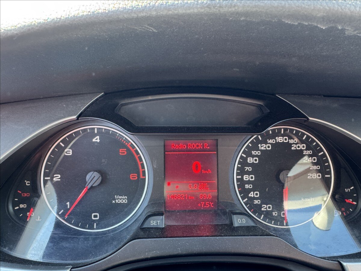 Audi A4 Kombi 2,0 l 105 kw