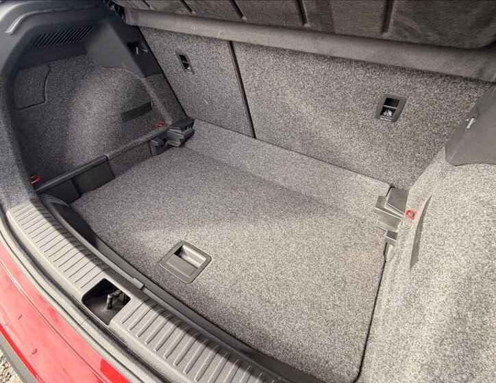 Seat Arona Hatchback 1,5 l 110 kw