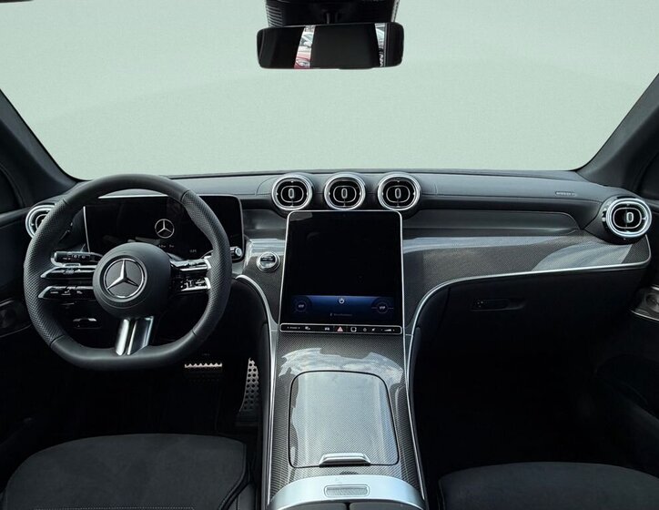 Mercedes-Benz GLC SUV / Terénní 2,0 l 145 kw