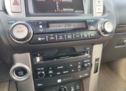 Toyota Land Cruiser SUV / Terénní 3,0 l 127 kw