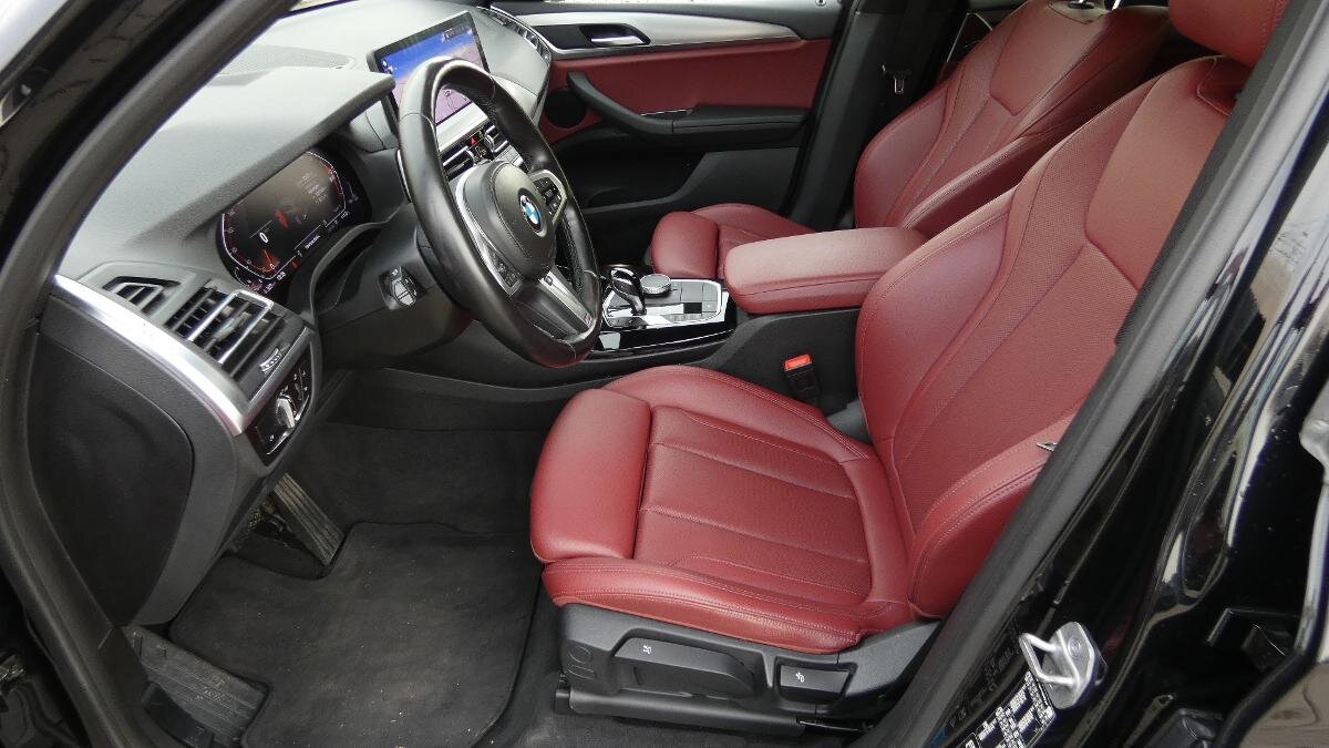 BMW X3 SUV / Terénní 2,0 l 140 kw