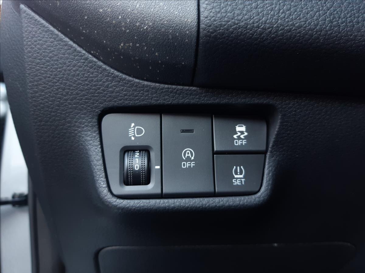 KIA Stonic SUV / Terénní 998,0 74 kw