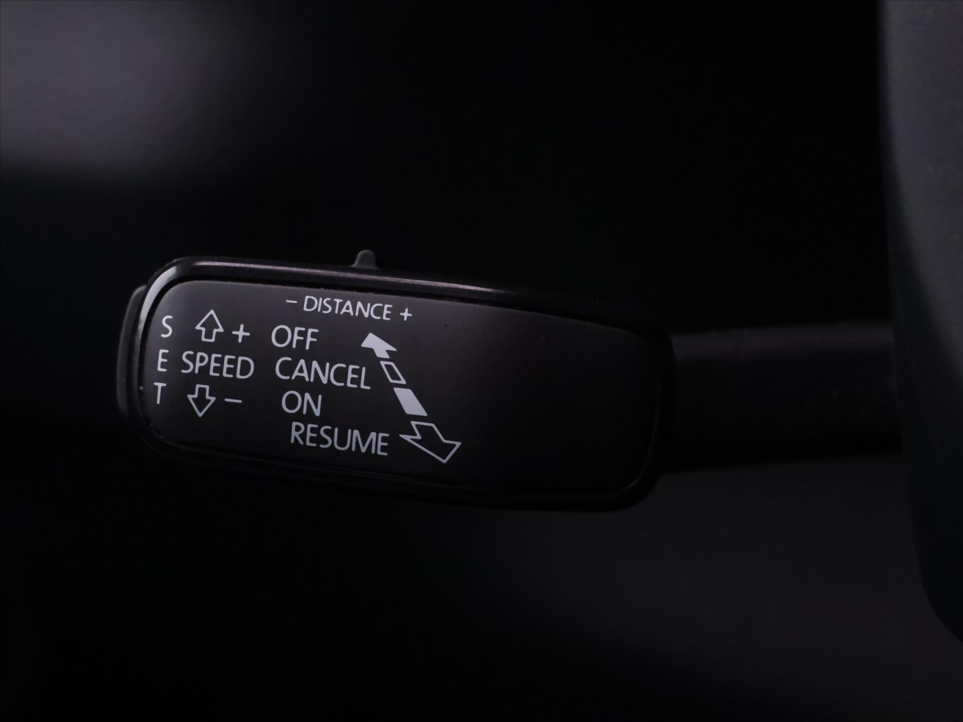 Škoda Karoq SUV 1,5 l 110 kw