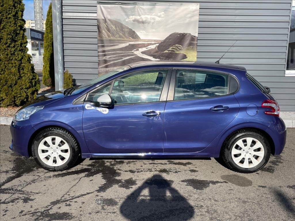 Peugeot 208 Hatchback 999,0 50 kw