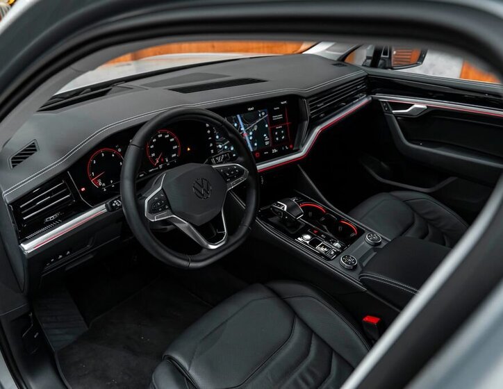 Volkswagen Touareg SUV 3,0 l 210 kw