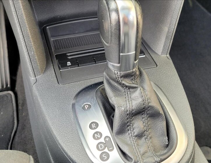 Volkswagen Touran MPV 1,4 l 103 kw