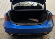 Alfa Romeo Giulia Sedan / Limuzína 2,0 l 206 kw