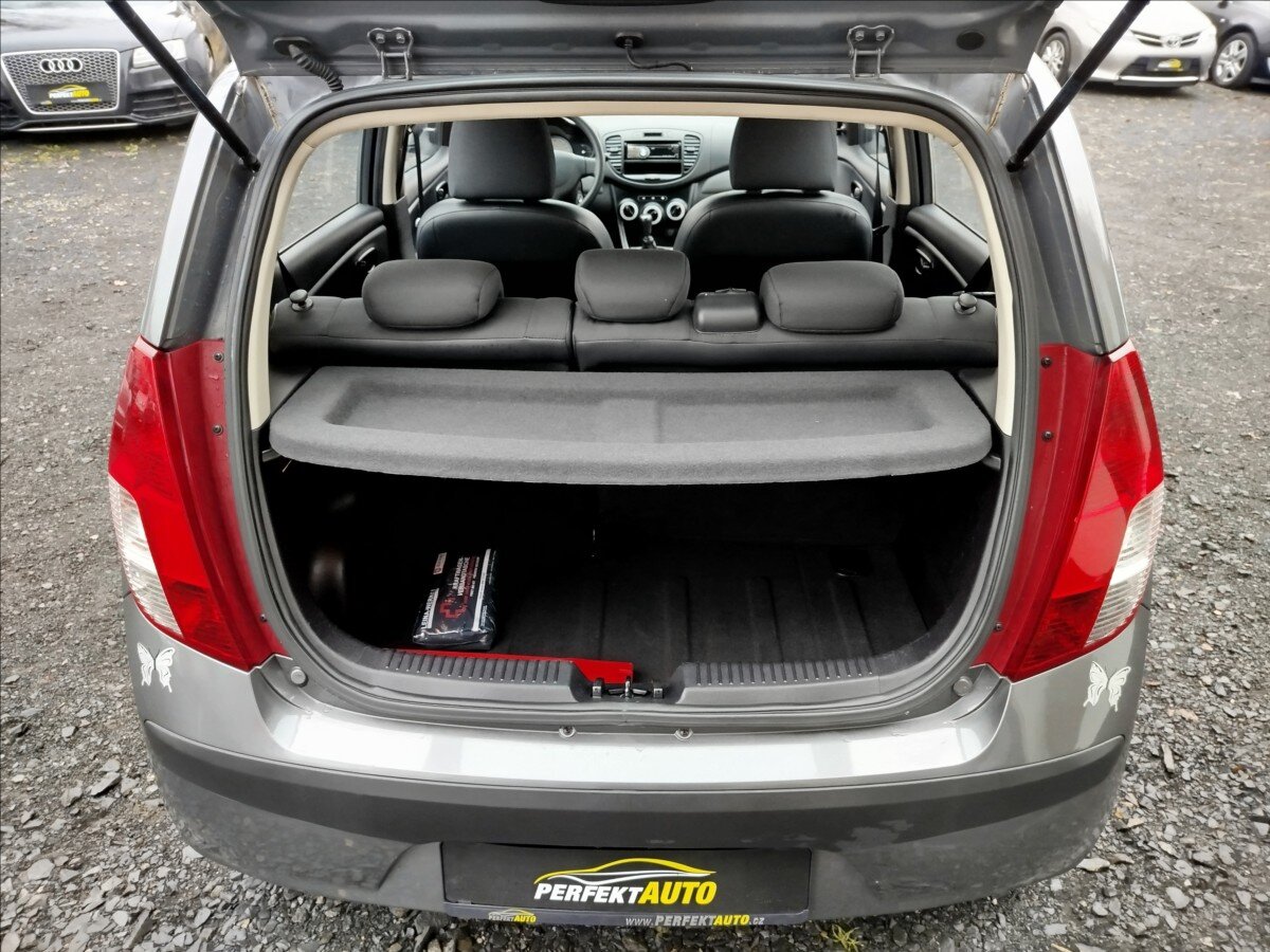 Hyundai i10 Hatchback 1,1 l 49 kw