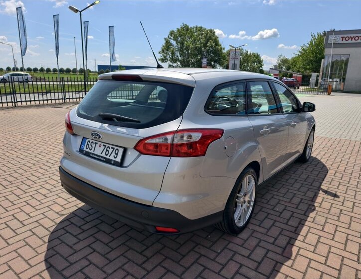 Ford Focus Kombi 1,6 l 92 kw
