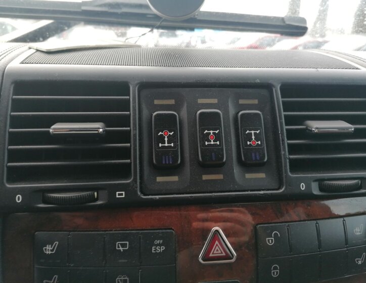 Mercedes-Benz Třídy G 13