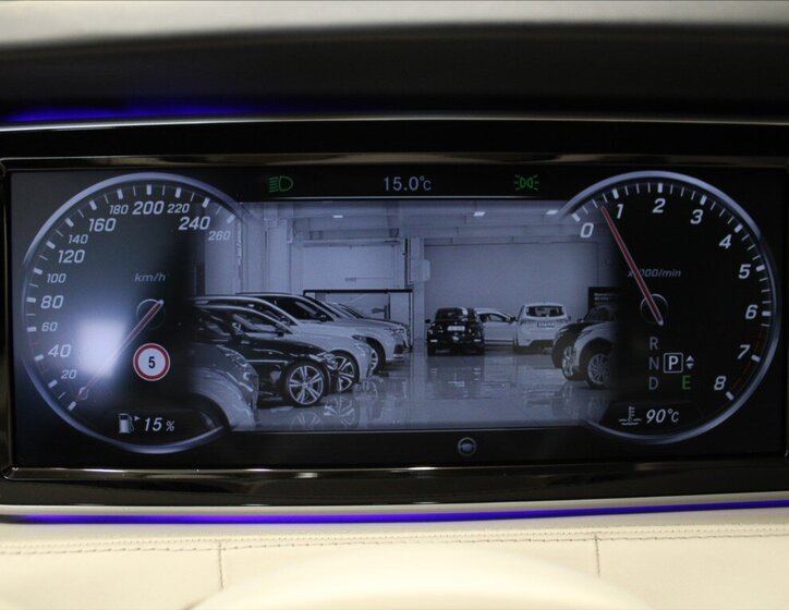 Mercedes-Benz Třídy S 11