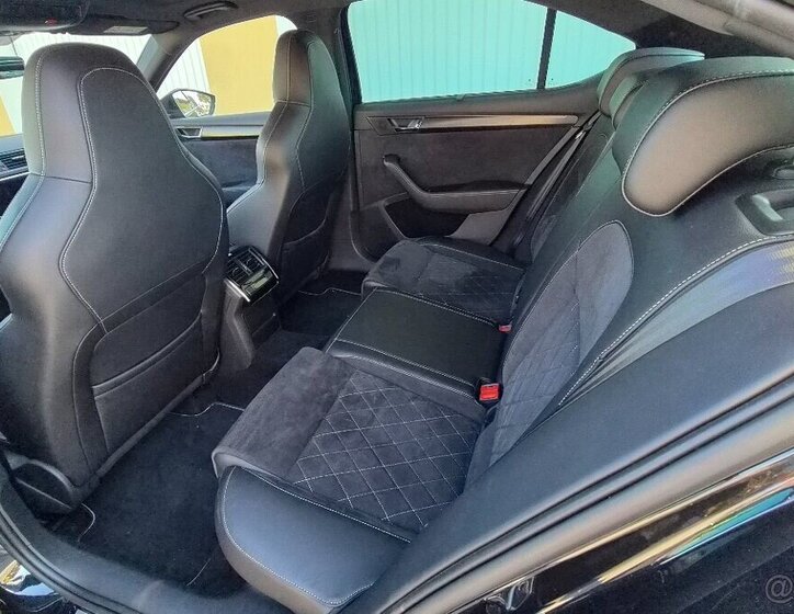 Škoda Superb Sedan / Limuzína 0,0 140 kw