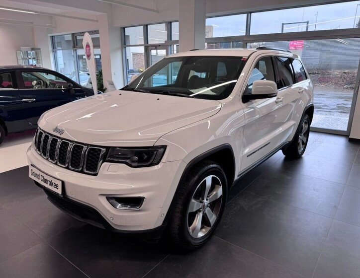 Jeep Grand Cherokee 1