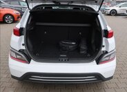 Hyundai Kona SUV / Terénní 0,0 150 kw