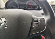 Peugeot 2008 SUV / Terénní 1,2 l 81 kw