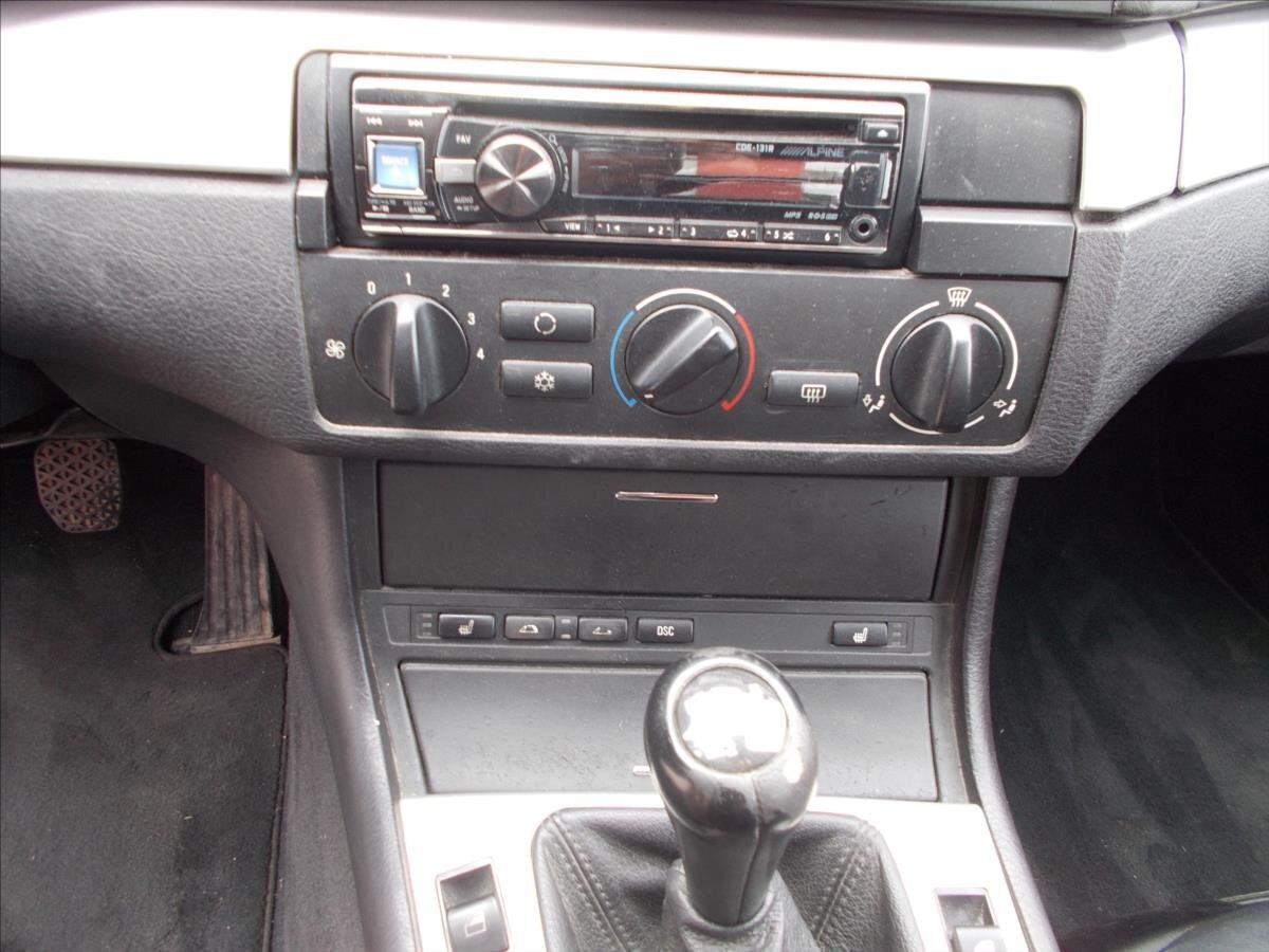 BMW Řada 3 Kabriolet 2,0 l 105 kw