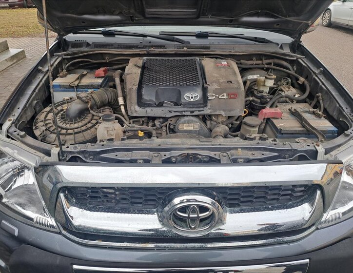 Toyota Hilux Pick-up 2,5 l 106 kw