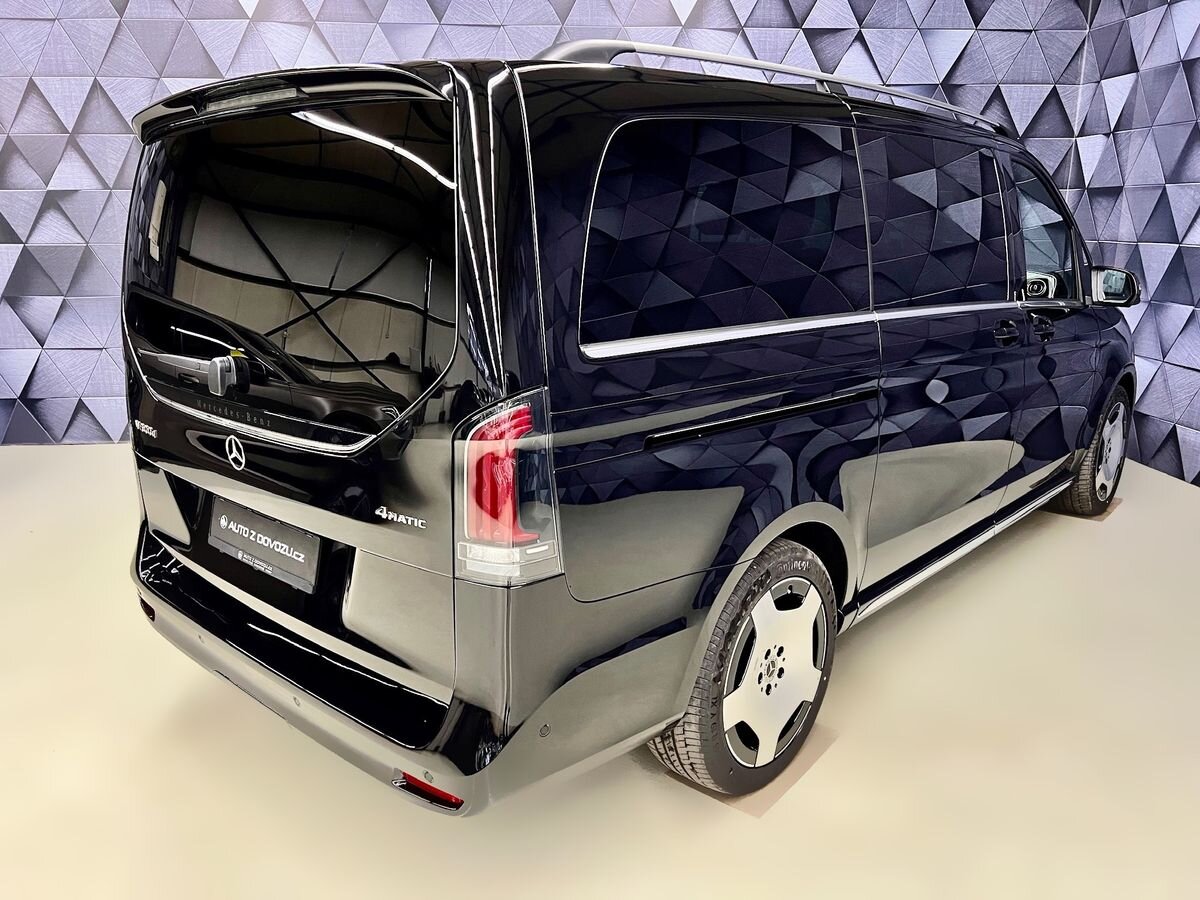 Mercedes-Benz Třídy V Kombi 2,0 l 174 kw