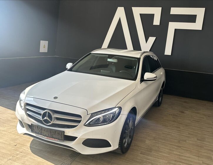 Mercedes-Benz Třídy C Kombi 2,1 l 125 kw