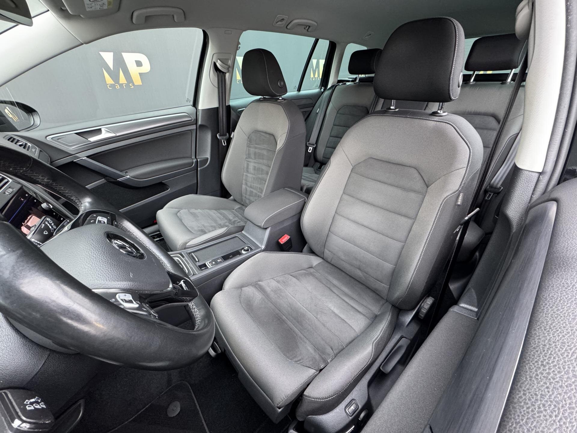 Volkswagen Golf Kombi 1,6 l 85 kw