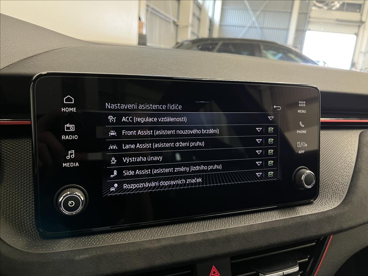 Škoda Kamiq SUV 999,0 85 kw