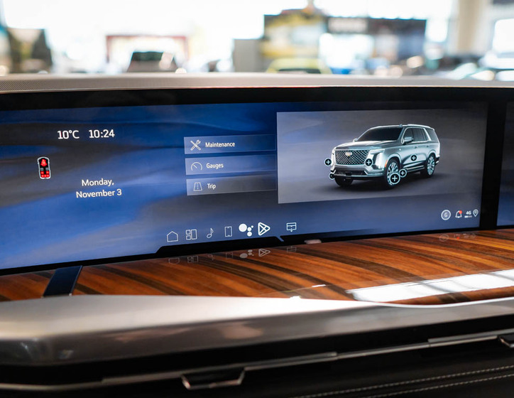 Cadillac Escalade 38