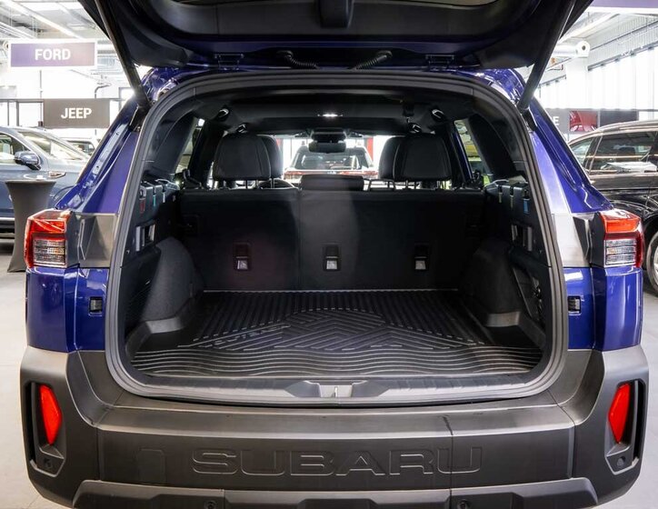 Subaru Outback SUV / Terénní 2,4 l 193 kw