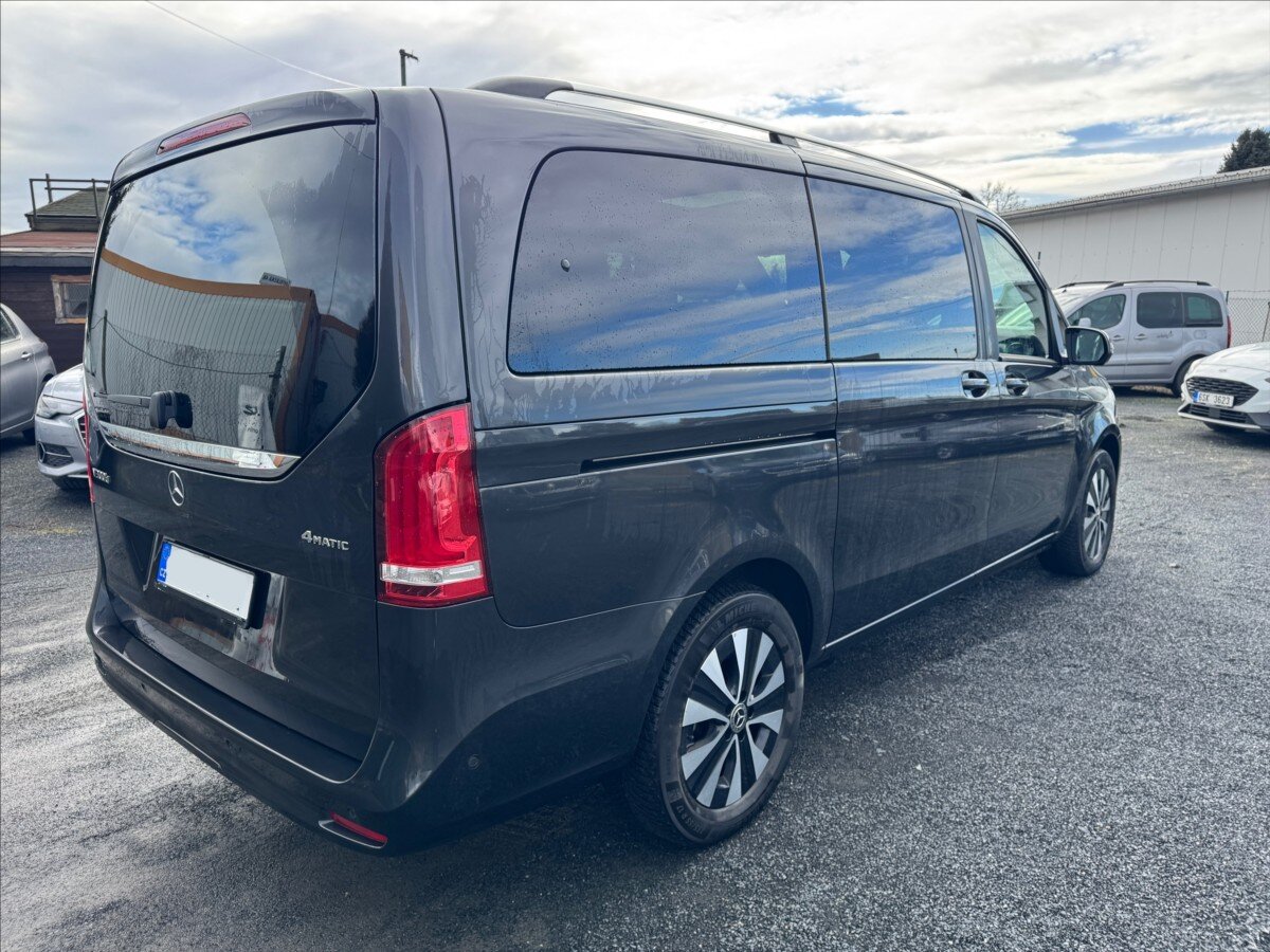 Mercedes-Benz Třídy V VAN / Minibus 2,0 l 174 kw