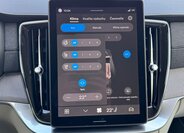 Volvo XC90 SUV / Terénní 2,0 l 335 kw