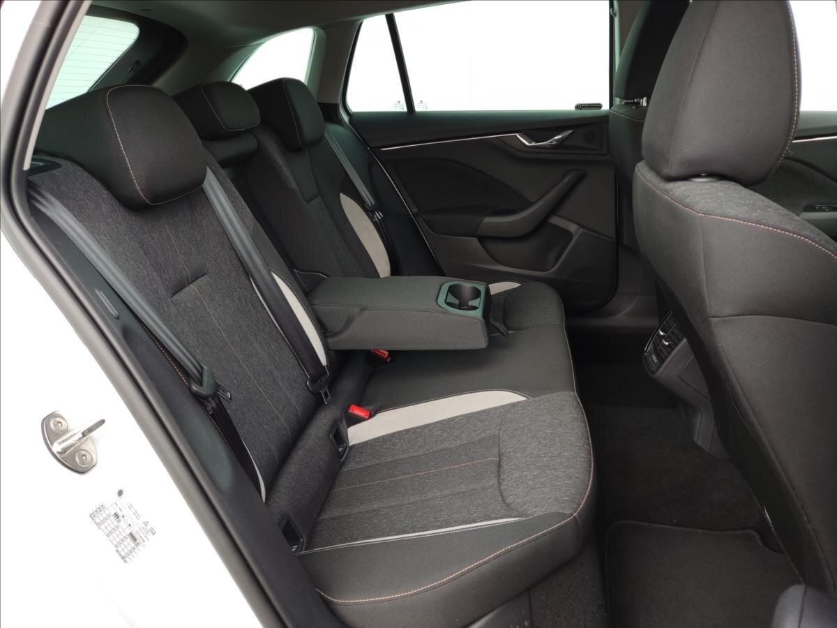 Škoda Scala Hatchback 999,0 85 kw