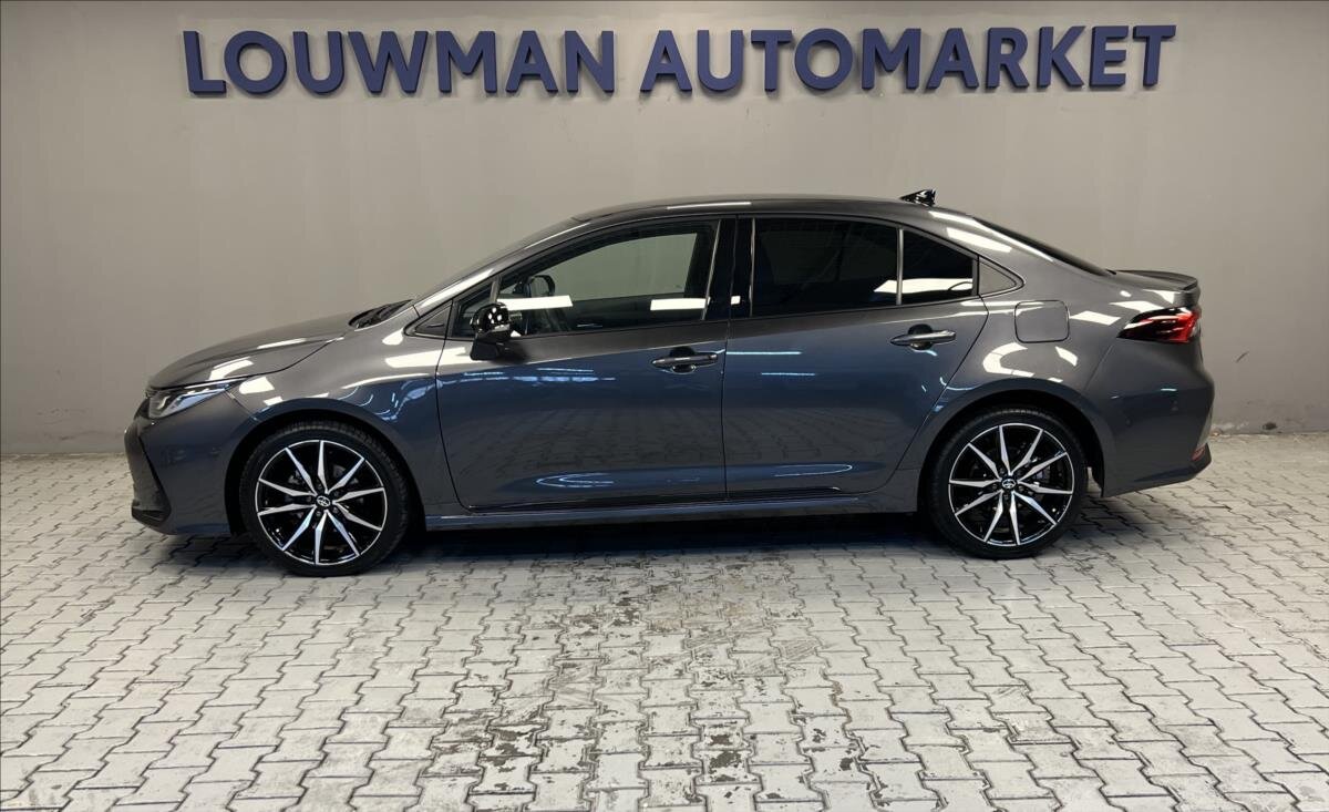 Toyota Corolla Sedan / Limuzína 1,8 l 72 kw