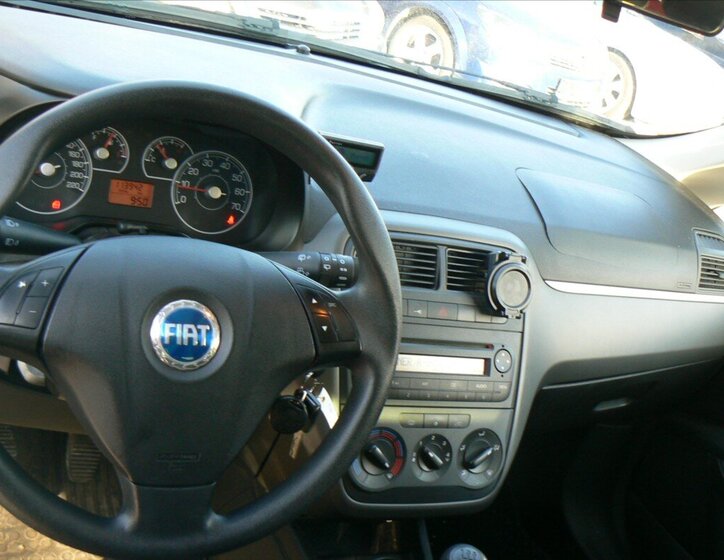 Fiat Punto Hatchback 1,4 l 57 kw