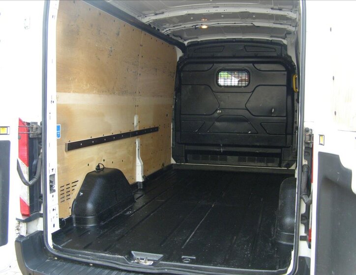 Ford Transit Kombi 2,2 l 92 kw