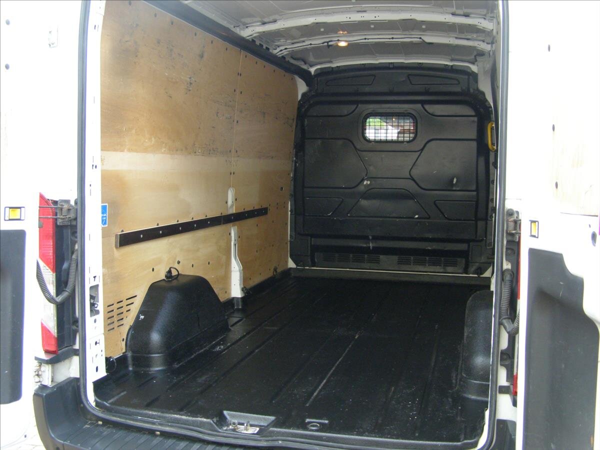 Ford Transit Kombi 2,2 l 92 kw