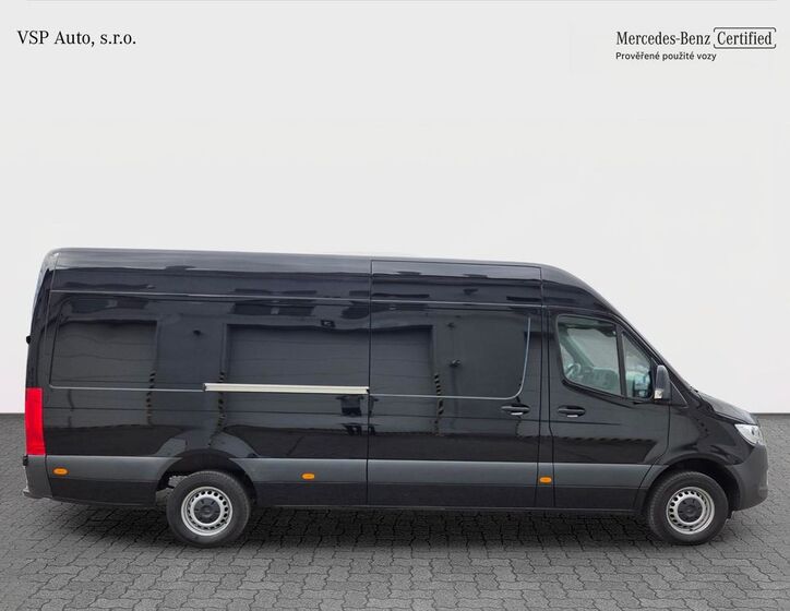 Mercedes-Benz Sprinter 6