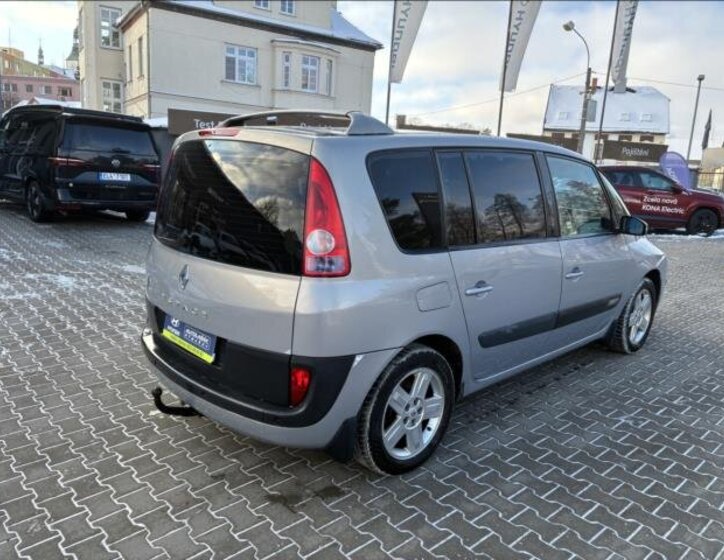 Renault Espace Skříň 2,0 l 120 kw